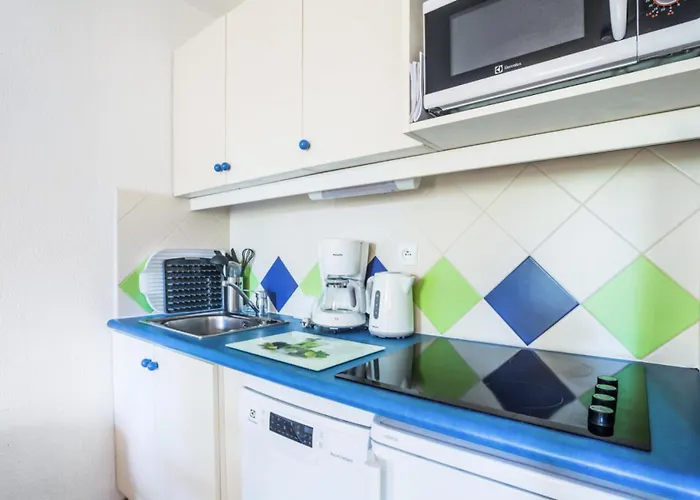 Apartment Saint-raphael Valescure - Maeva - 4 Personnes Selection Mae-7232 *